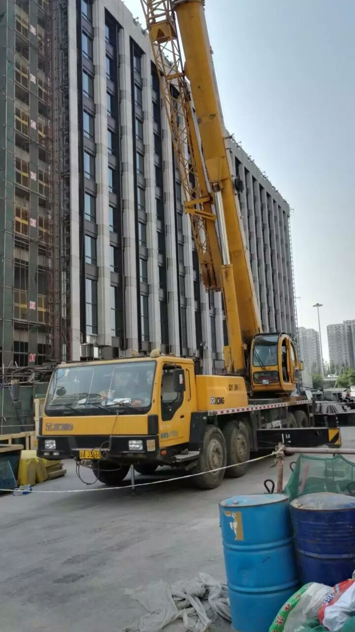 丰台区吊车.jpg 丰台区吊车.jpg